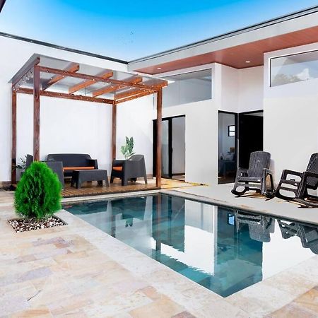 Casa Coral - Great Location - High Speed Internet Villa Uvita Luaran gambar
